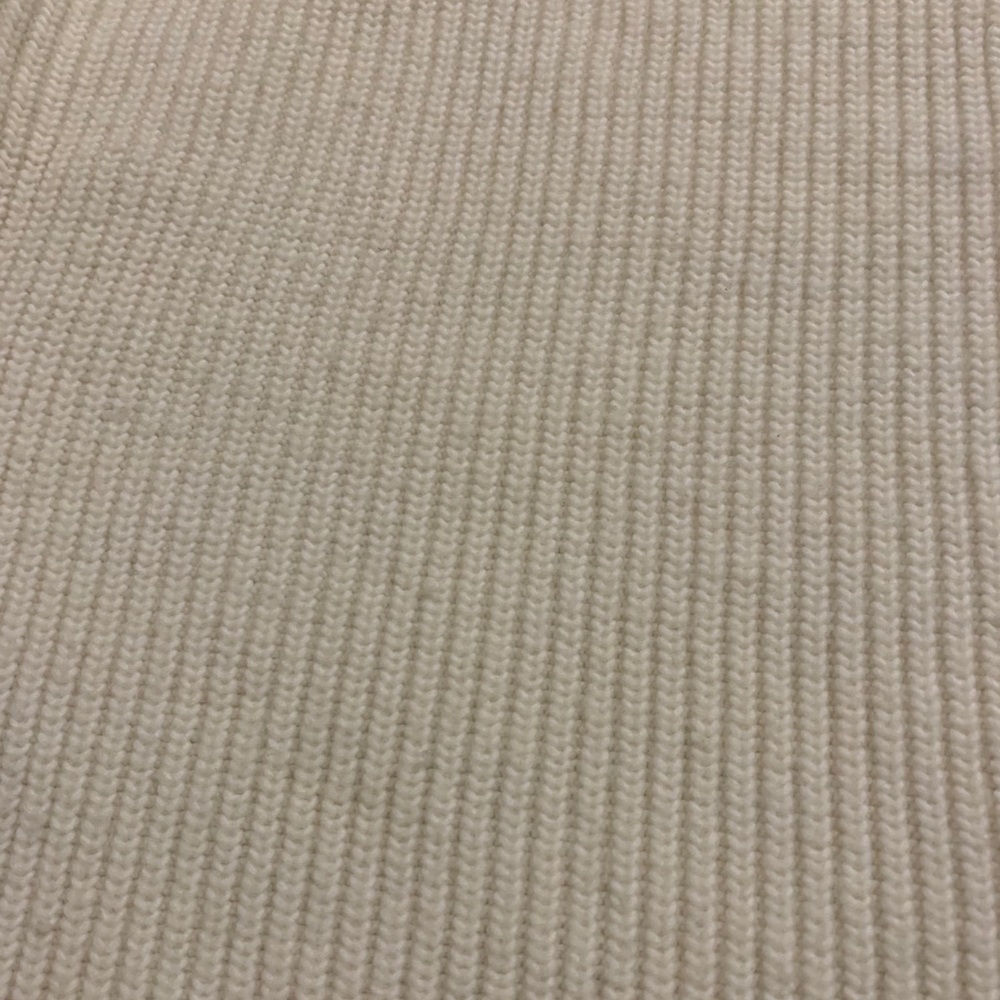H&M Pearl Sweater - Picture 10 of 10